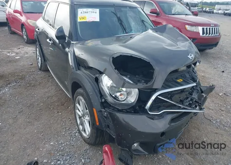 2016 Mini Cooper Cooper S из США, поврежденный, VIN WMWZC5C58GWU20371